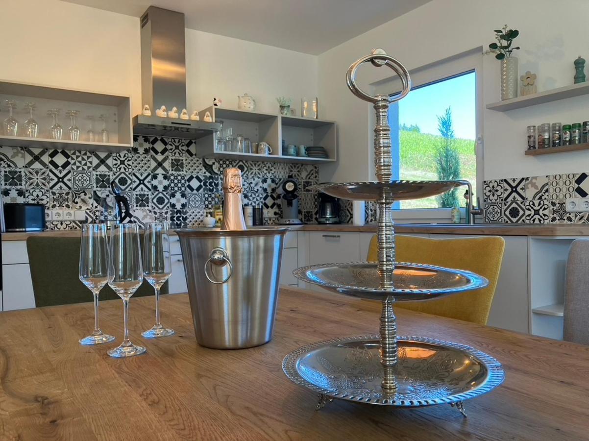 Neu - Premium-Ferienhaus Mosel-Sonne Traben-Trarbach Zewnętrze zdjęcie